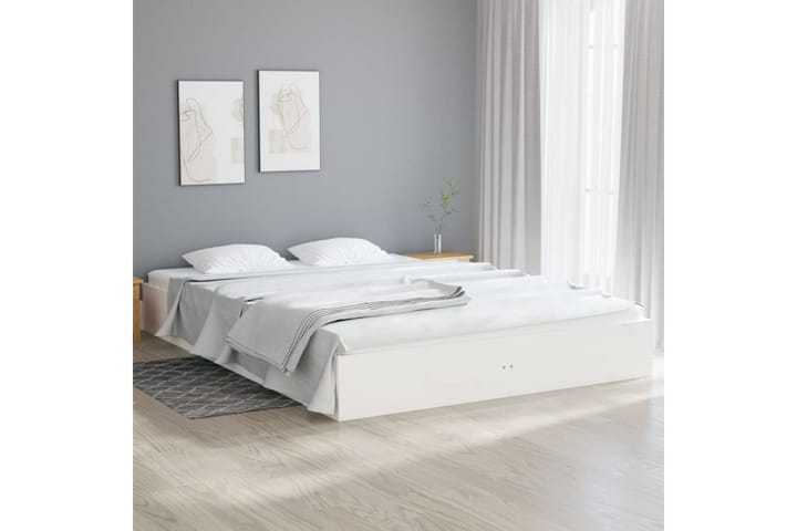Sängynrunko valkoinen täysi puu 200x200 cm - Valkoinen - Sänkykehikot & sängynrungot