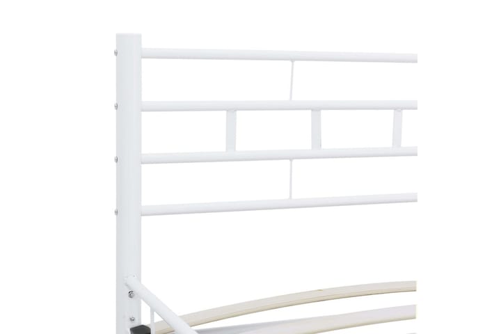 Sängynrunko valkoinen metalli 180x200 cm - Valkoinen - Sänkykehikot & sängynrungot